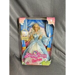 Sleeping Beauty Barbie With Magical Eyes and Musical Pillow 1998 Mattel 20489